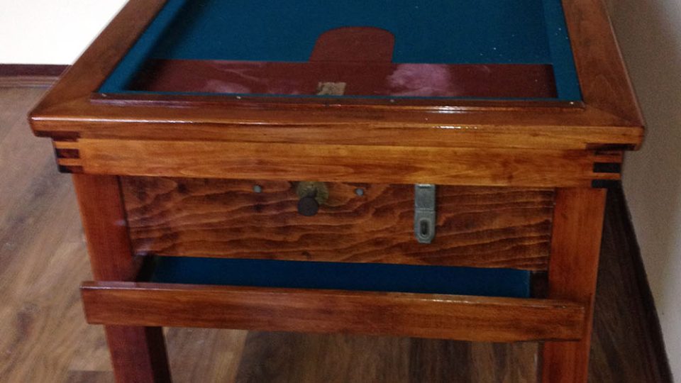 Kulečníkový stůl zvaný kiča. Na něm hrával i samotný Gavrilo Princip