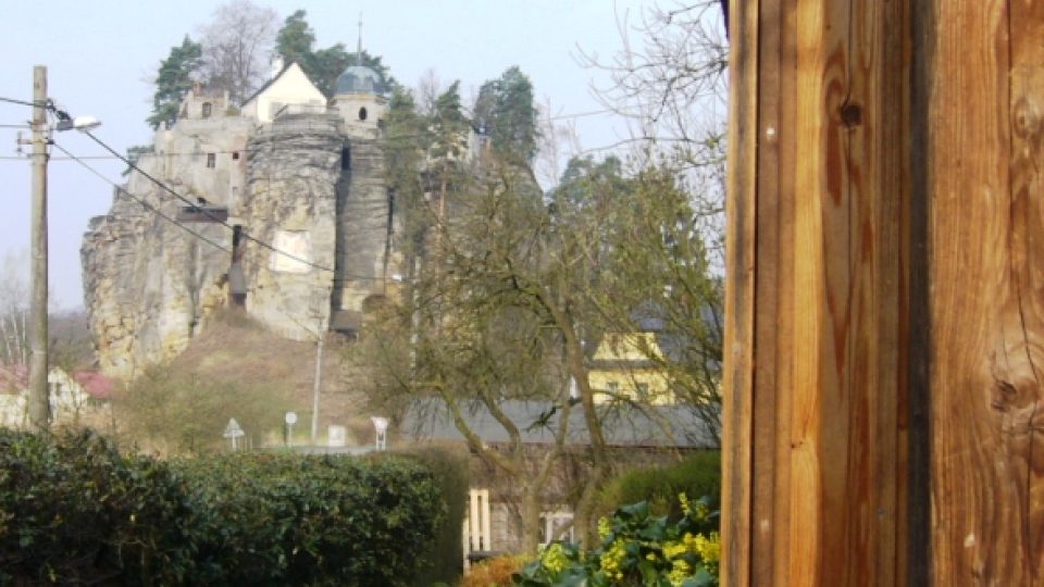 Skalní hrad ve Sloupu v Čechách 