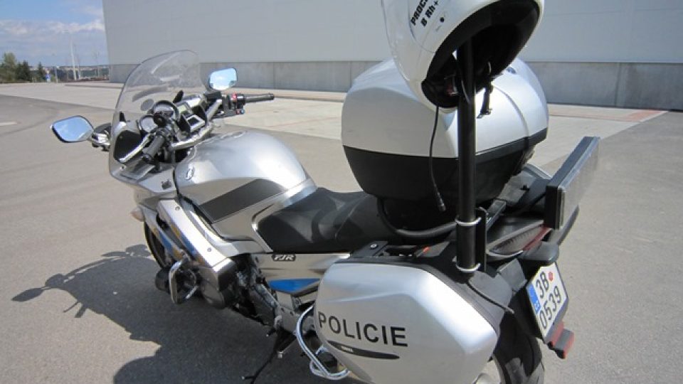 Policejní poloautomatická cestovní motorka Yamaha  FJR 1300