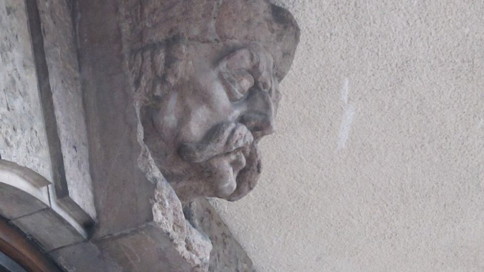 Busta Jana Žižky v Husitské ulici