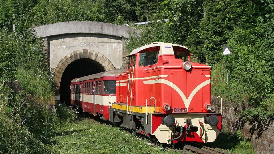 Ozubnicová železnice na trase Tanvald - Kořenov