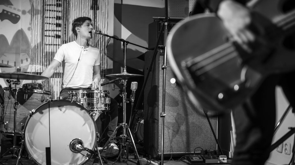 LUNO v Converse zkušebně 03137746.jpeg