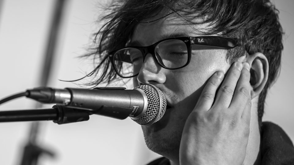 LUNO v Converse zkušebně 03137753.jpeg