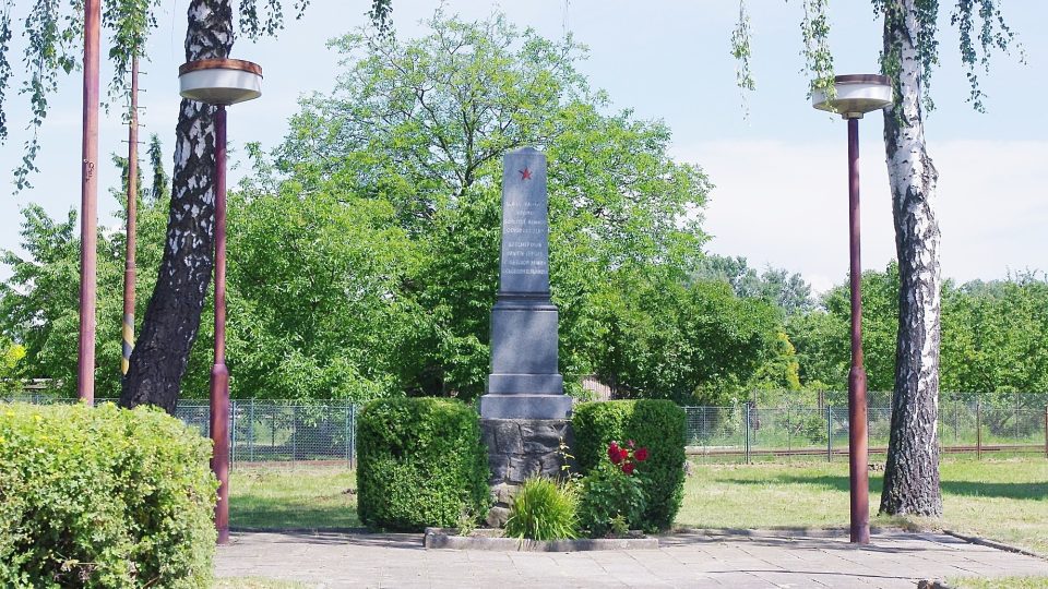 Doloplazy - Pomník padlým v I. sv. válce