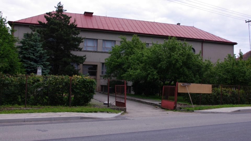 Budova někdejší měšťanky v Drahanech - dnes muzeum Drahanské vrchoviny