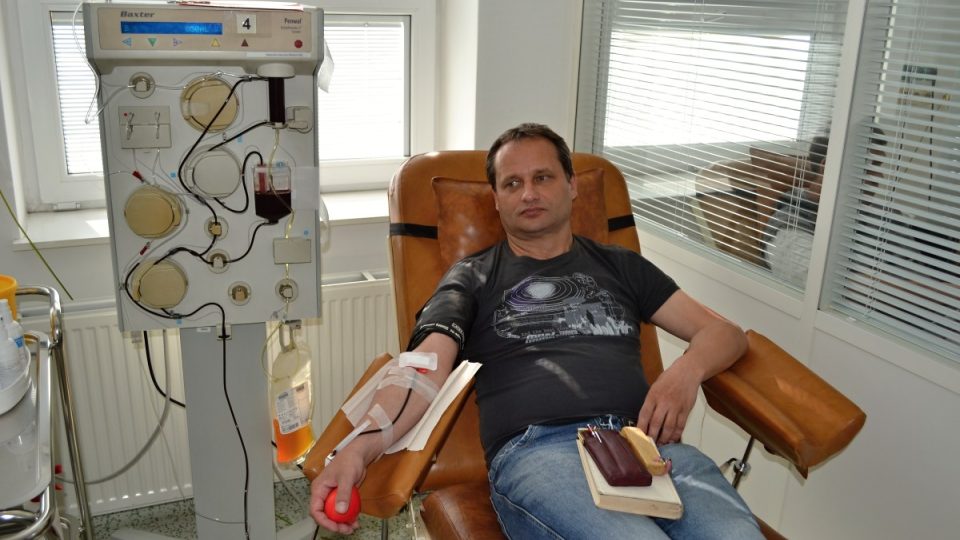 Akce Daruj krev s Českým rozhlasem v krevním centru ostravské fakultní nemocnice