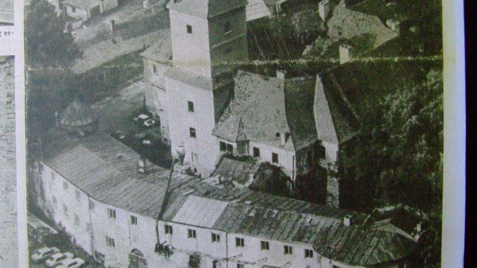 Zámek Poběžovice u Domažlic nechala pohraniční stráž zchátrat