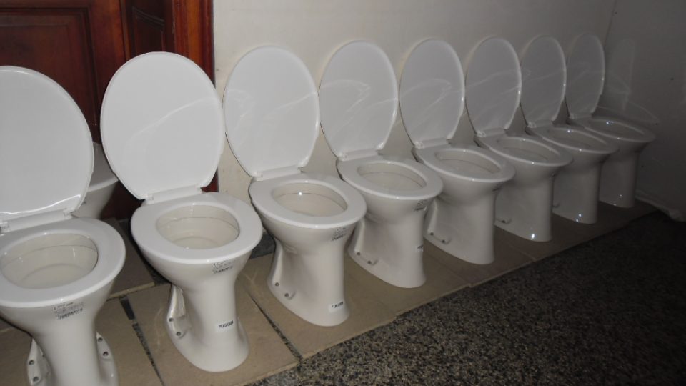 Záchody