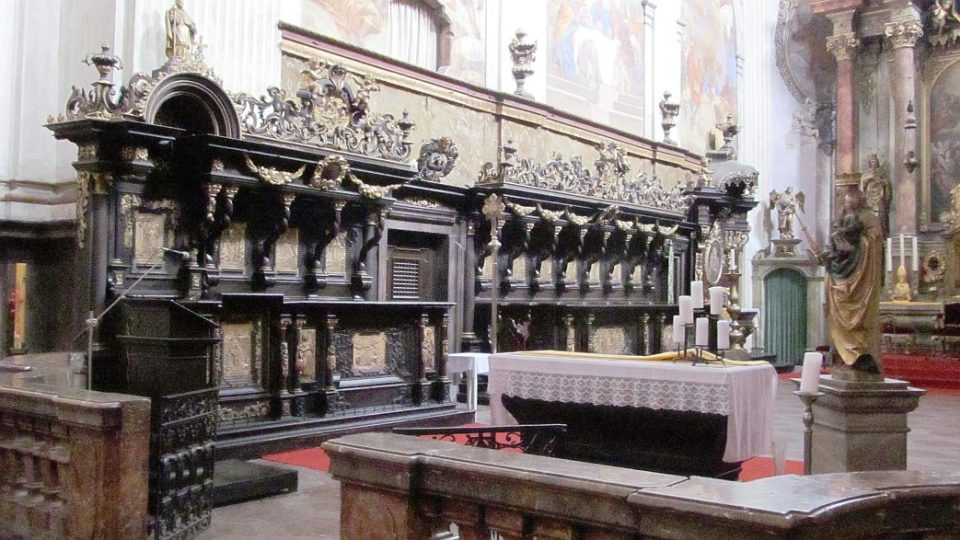 Svatému Václavovi je zasvěcené benediktinské opatství v Broumově