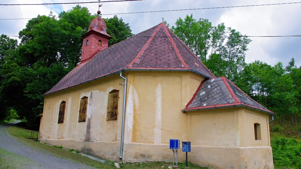 Kaple sv. Jana Nepomuckého z roku 1789