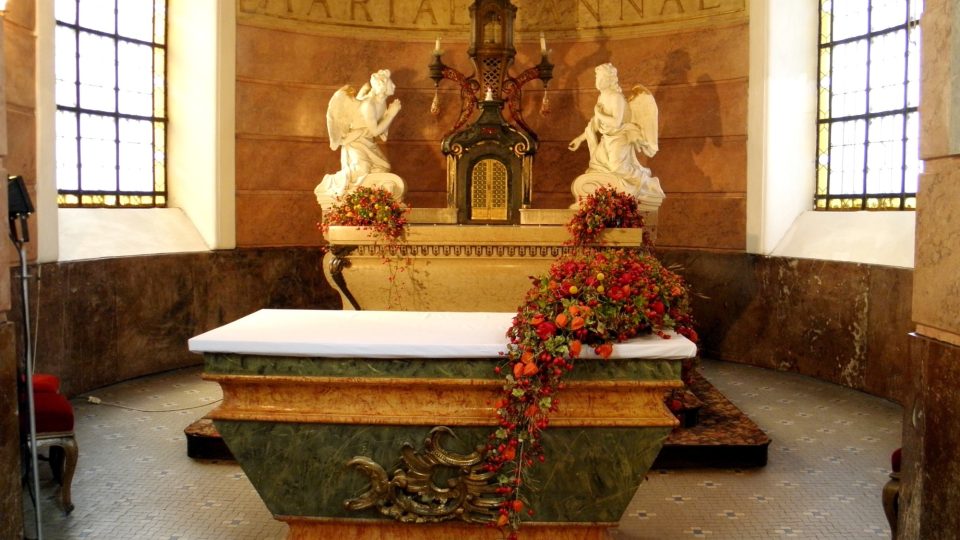 Oltář v Sarkanderově kapli