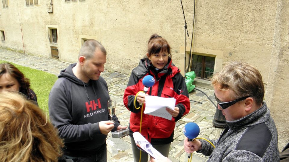 Bouzov - Režisér Michal Bureš, moderátorka Zora Ježková, moderátor Aleš Spurný