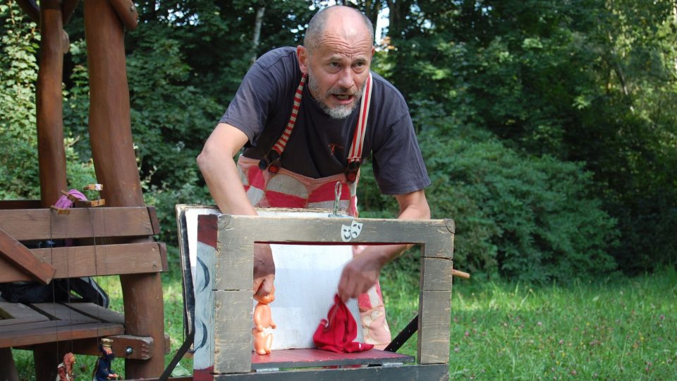 Loutkové představení Máry Sýkory pro děti v nemocnici