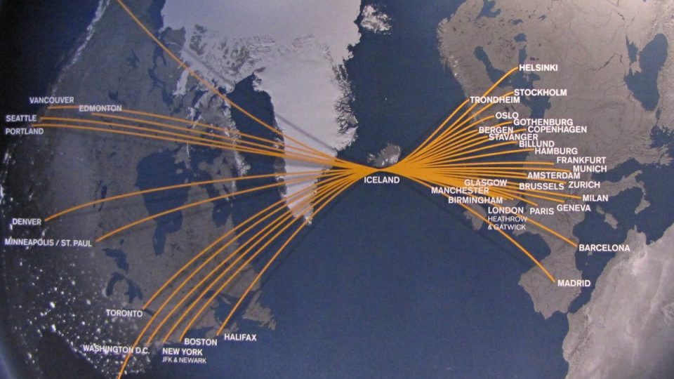 Schéma přímých letů na Island, letiště Keflavík