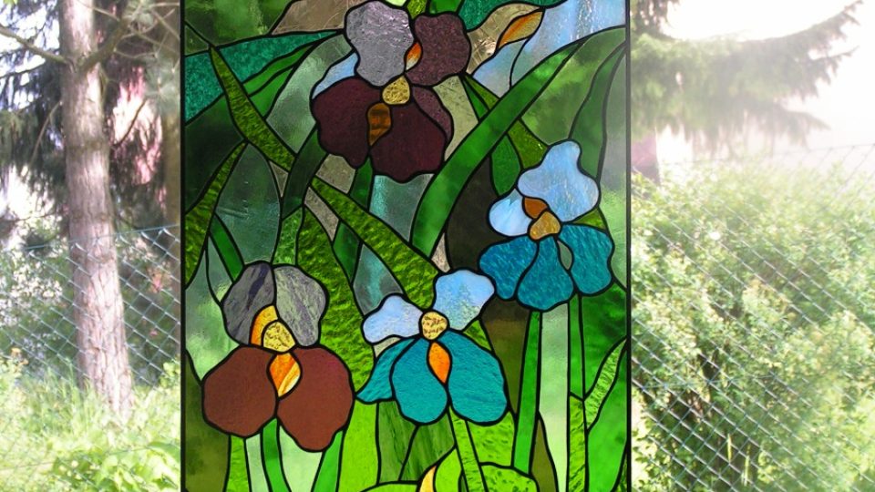 Květinová vitráž Ivety Strnadové