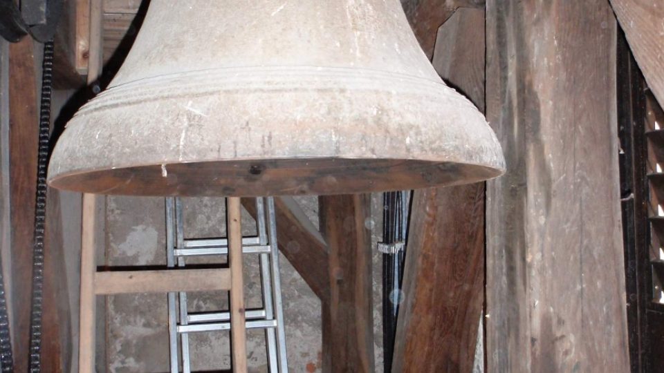 Jeden ze starých zvonů