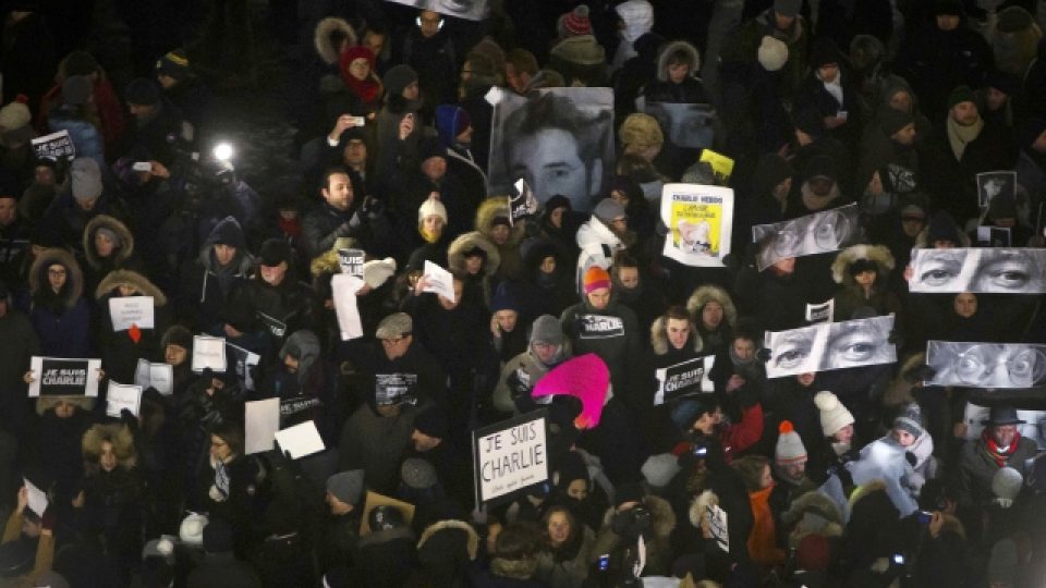 Teroristický útok na redakci časopisu Charlie Hebdo vyvolal vlnu solidarity nejen mezi Francouzi, ale i ve světě