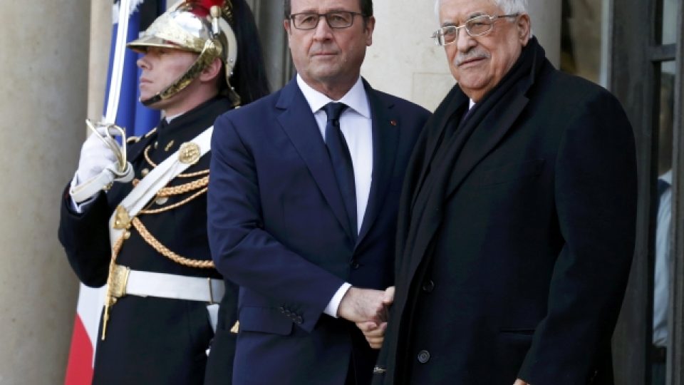 Francouzský prezident François Hollande a palestinský prezident Mahmúd Abbás