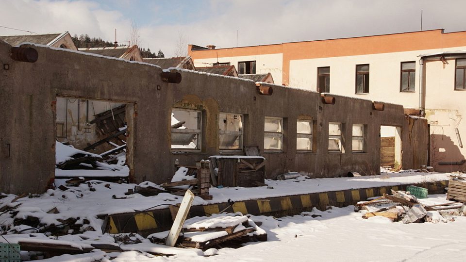 Bývalá Schindlerova továrna v Brněnci u Svitav