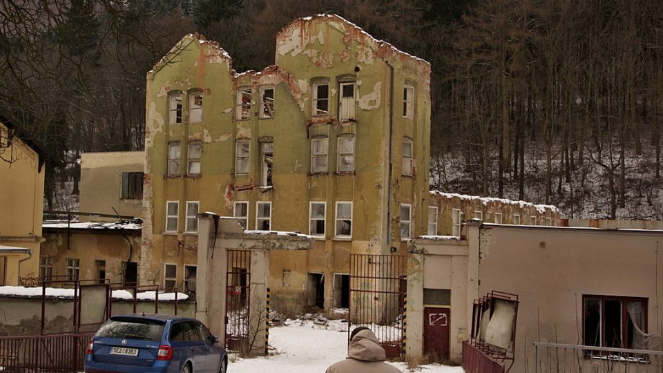 Bývalá Schindlerova továrna v Brněnci u Svitav