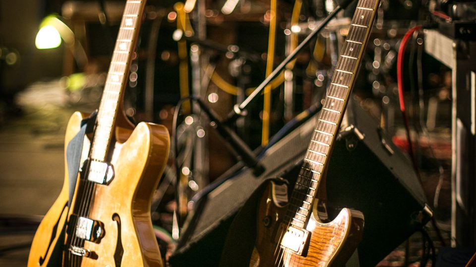 Zrní a Divided na plzeňské Radio Wave Live Session 03315091.jpeg