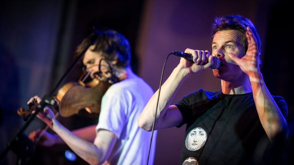 Zrní na plzeňské Radio Wave Live Session 03315104.jpeg