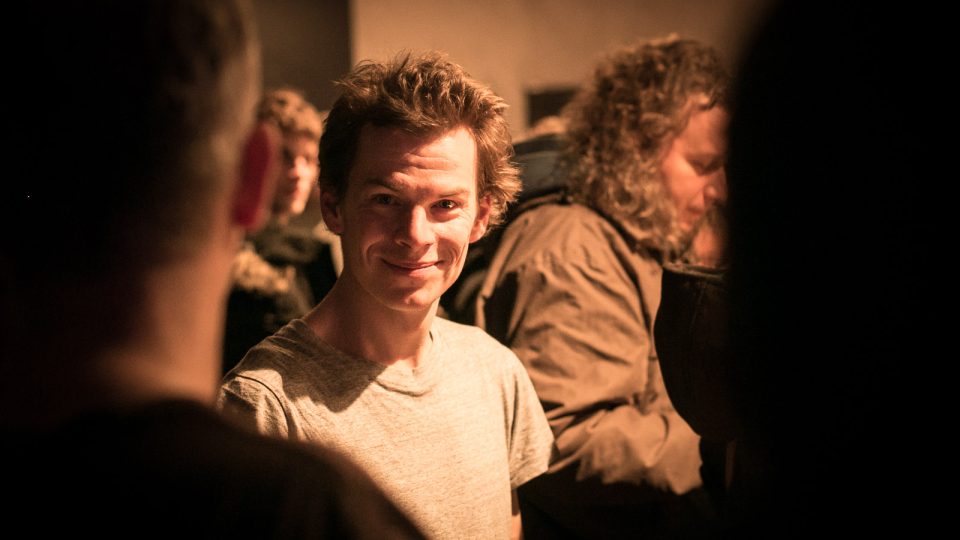 Frontman Zrní na plzeňské Radio Wave Live Session 03315117.jpeg