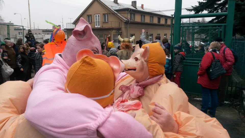 Masopust v Hornickém skanzenu Mayrau ve Vinařicích u Kladna 