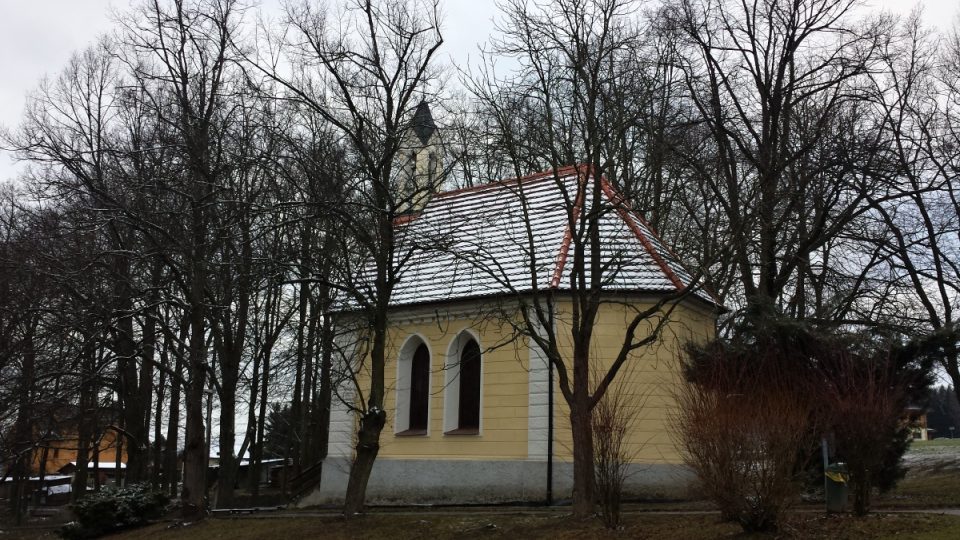 Hrdějovice - kaple nad Těšínským pramenem