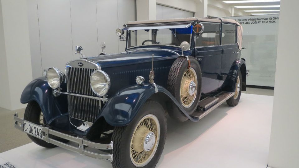 Škoda 860