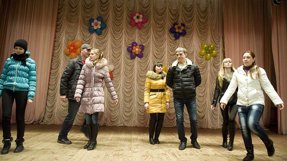 V kulturním centru nechybí divadelní sál