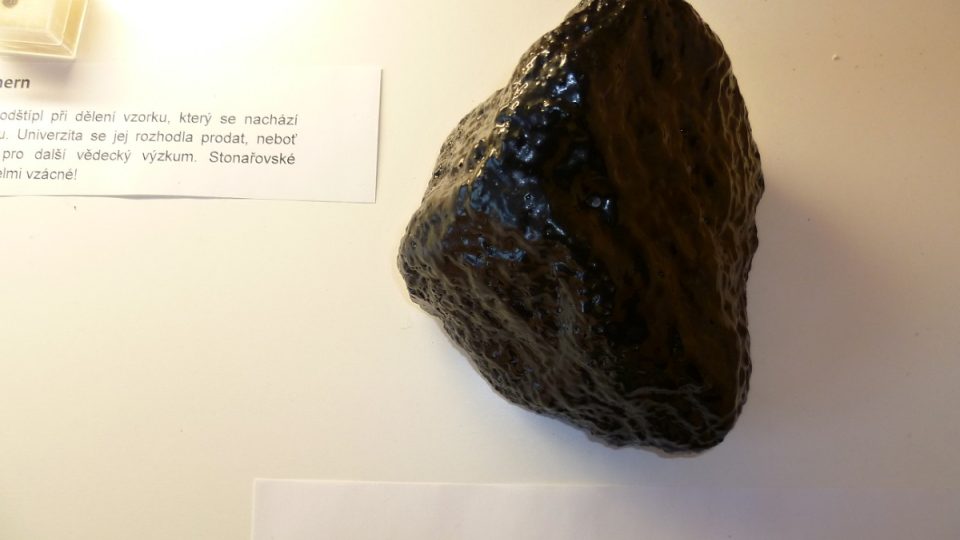 Napodobenina meteoritu