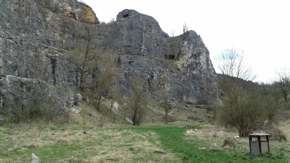 U lomu Alkazar si můžete vyzkoušet základy horolezectví