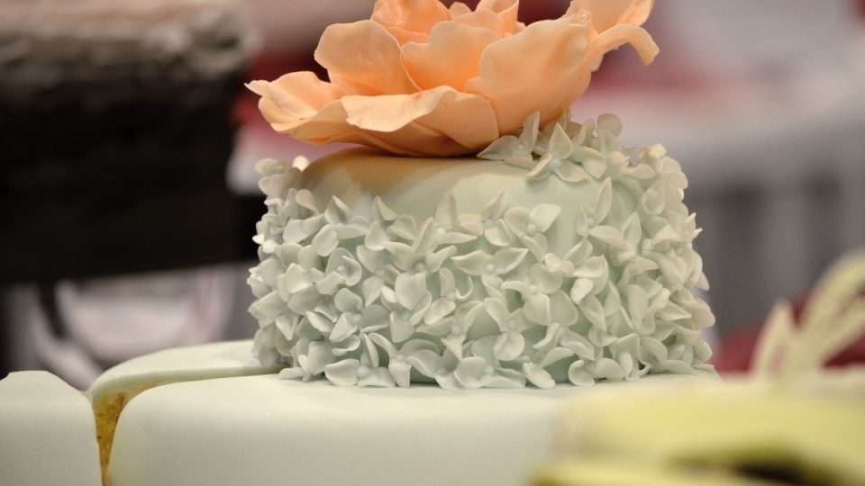 Ozdoby svatebních dortů