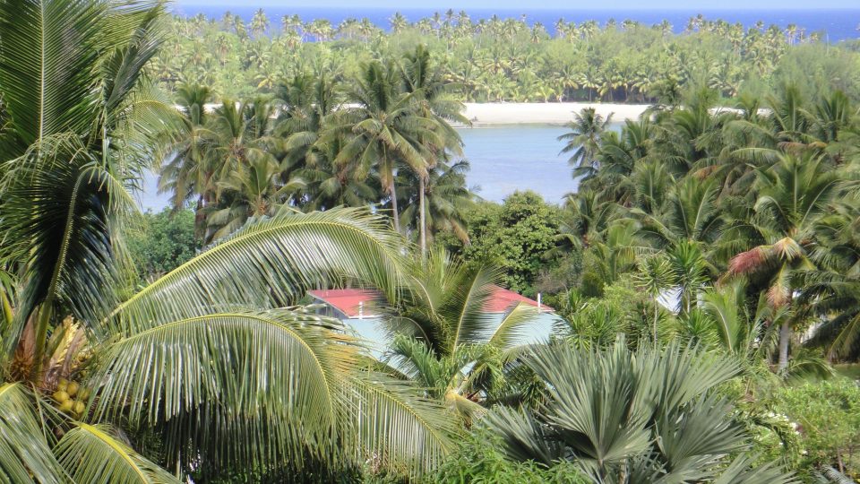 Cookovy ostrovy - Rarotonga - výhled na motu