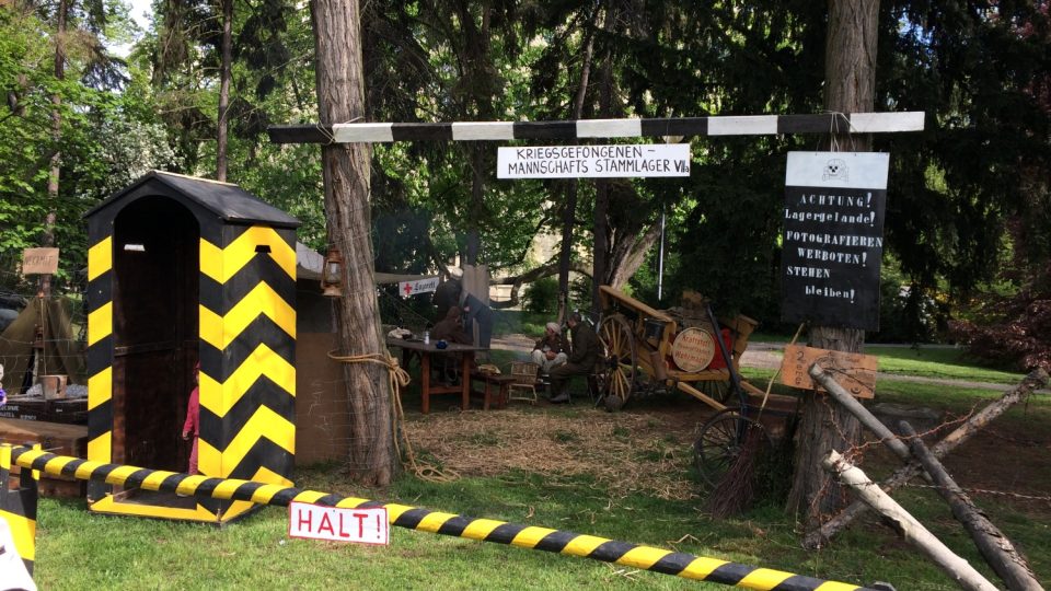 Součástí oslav v Chomutově je i ukázka zajateckého tábora