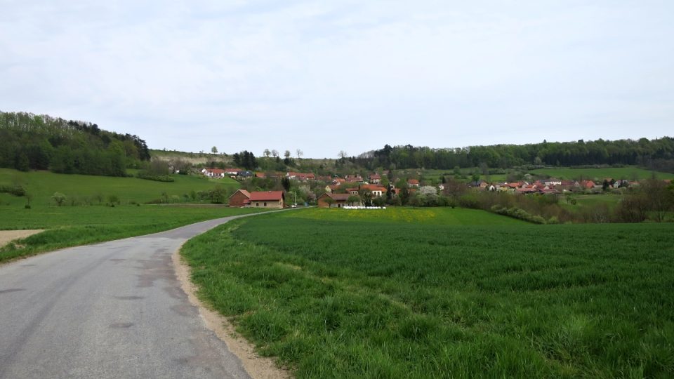 Obec Střemošice a Střemošická stráň