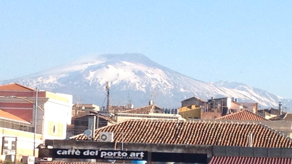 Catania - pohled na Etnu