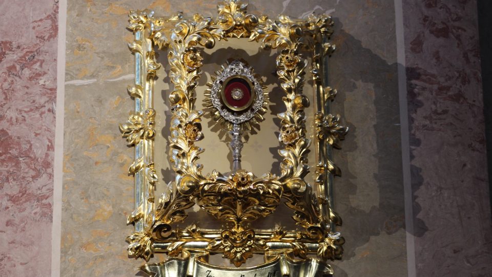 Relikviář s kapkou krve sv. Jana Pavla II.