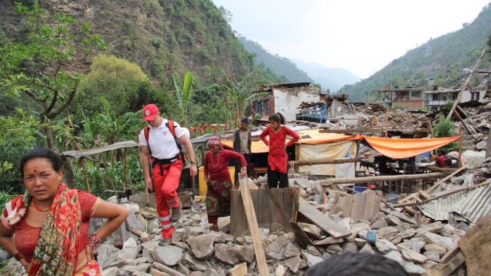 Humanitární pomoc po zemětřesení v Nepálu
