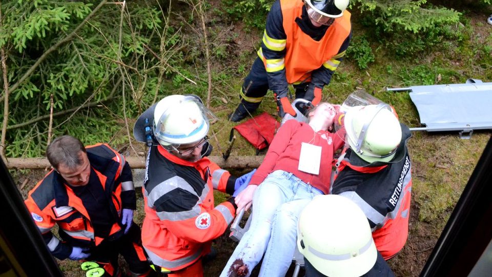 Cvičení železniční dopravní nehody u Aše