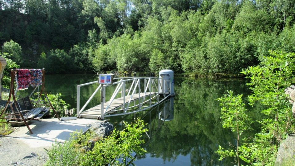 Lomeček a pozorovací kabina