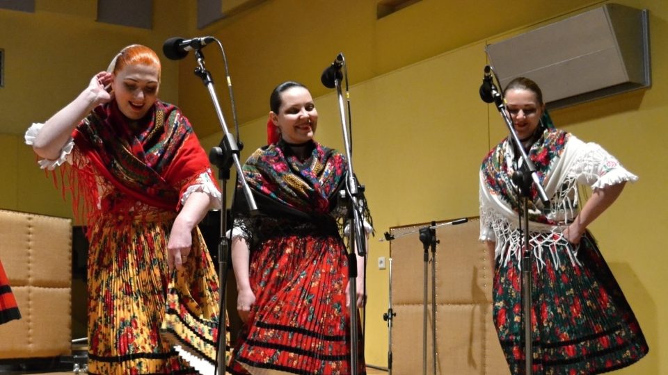 Ženské pěvecké trio Rosa z Prešova