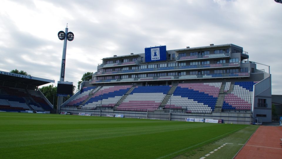 Andrův stadion má nyní kapacitu 12 500 diváků