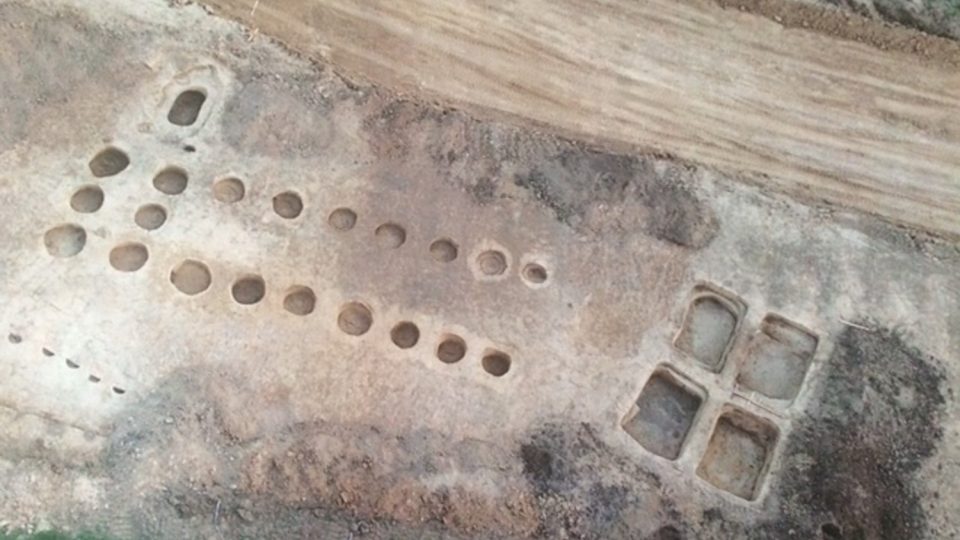 Archeologové objevili u Brodku u Prostějova zbytky tajemné svatyně 