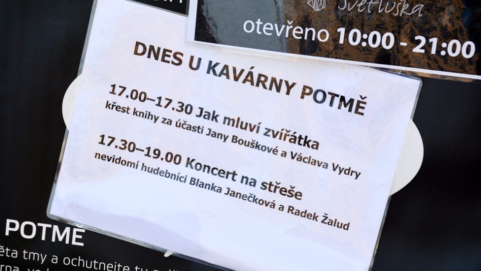 Kavárna POTMĚ - koncert a křest knihy