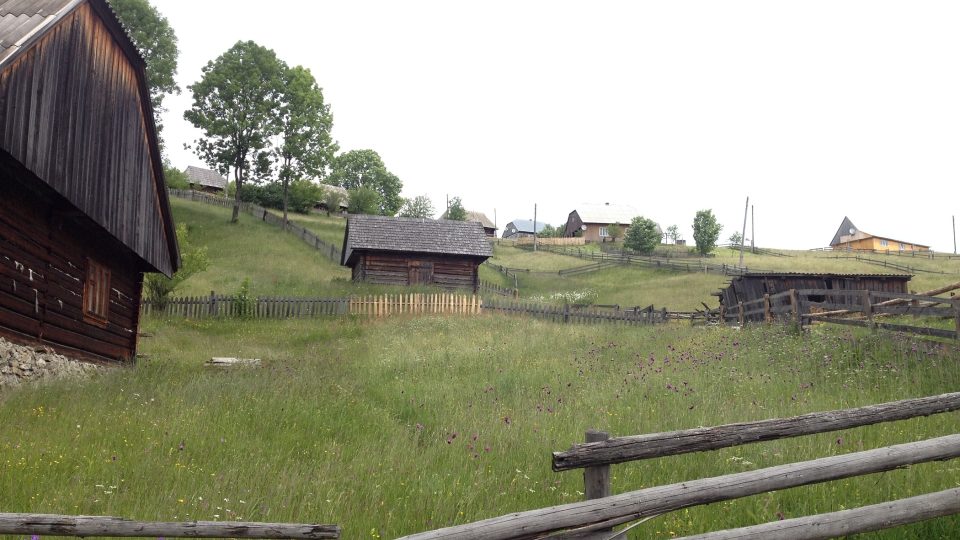 Takhle dnes vypadá někdejší součást Československa Podkarpatská Rus. Na fotce je vesnice Sloboda 