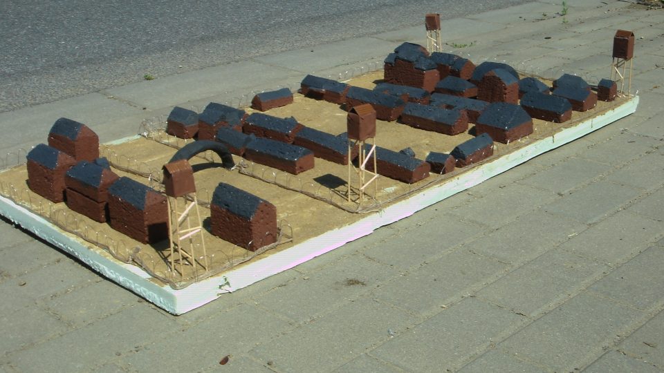 4 - model tábora vyrobený školáky