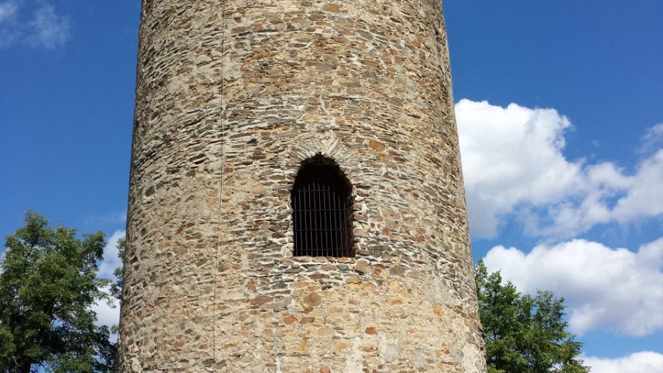 Dobronice - věž