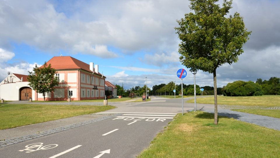 Usedlost Ladronka bývala také zájezdním hostincem, i dnes se tu můžete občerstvit